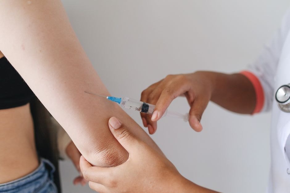 UK Experts Want Free MenB Vaccine for Teenagers