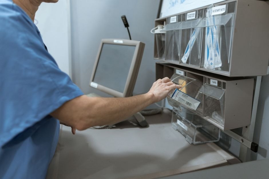 How Britain Lost Billions on Emergency Medical Supplies