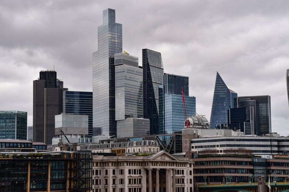 UK Economy Shows Growth Despite Future Uncertainties
