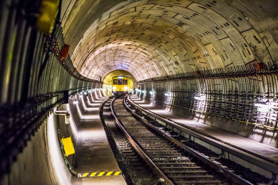 Virgin Airline Plans to Run Channel Tunnel Trains