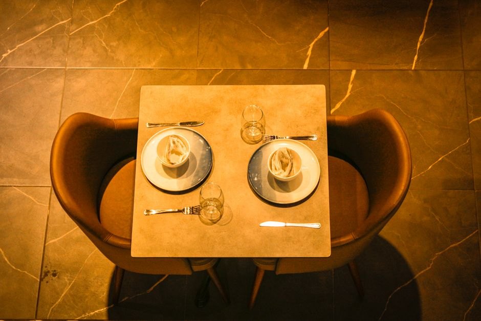 No Tips at Some Restaurants in America
