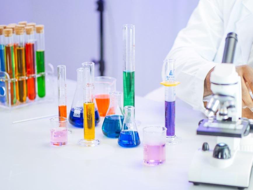 Government Backs Bold Science Projects