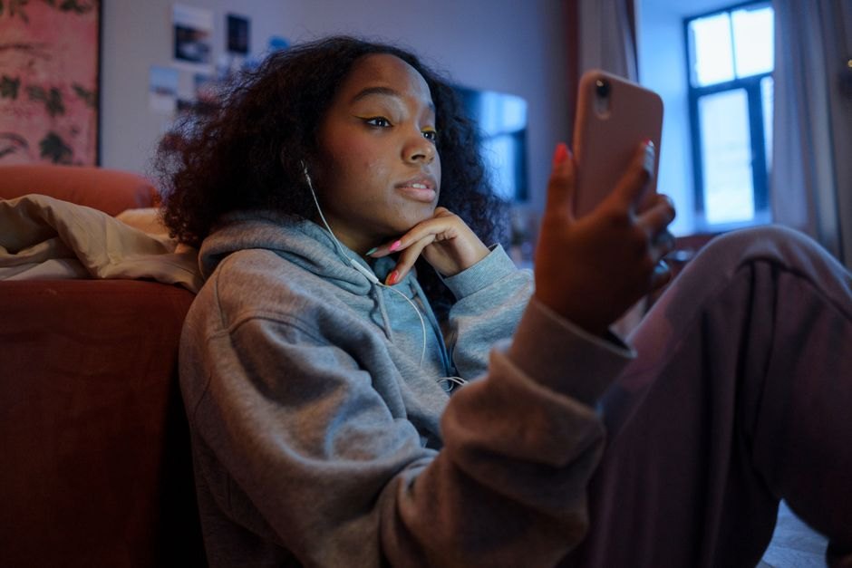 Snapchat May Add Time Limits for Young Users