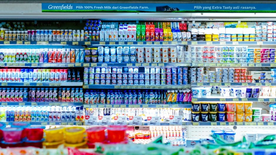 Britain Cuts Import Taxes on Everyday Foods